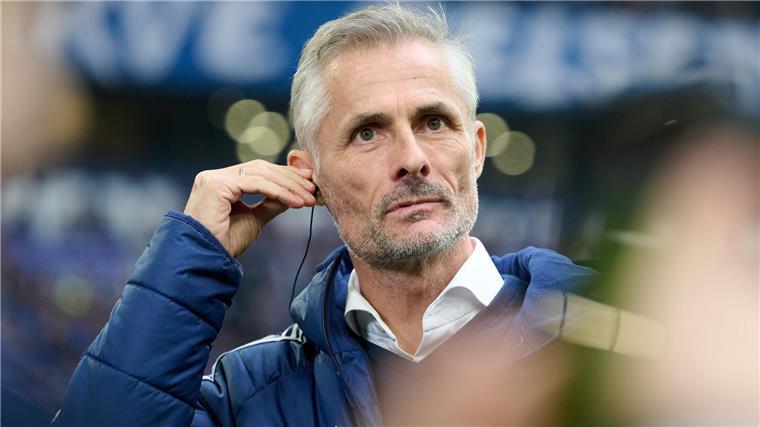 Für Trainer van Wonderen war es der erste Sieg als Schalke-Trainer.