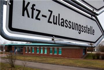 Für viele Vorgänge müssen die Bewohner des Landkreises Cuxhaven künftig nicht mehr persönlich zur Kfz-Zulassungsstelle kommen. Diese können online erledigt werden.