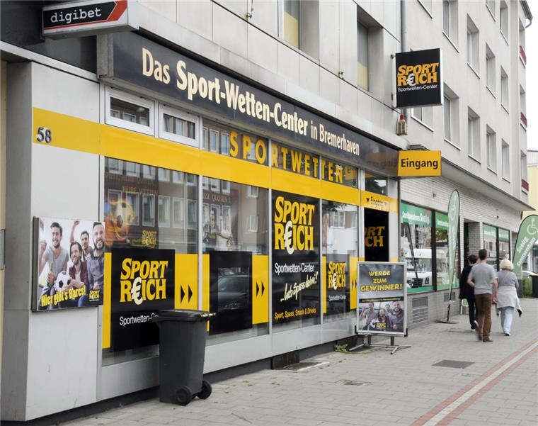 Stadt will Wettbürosteuer und Zweitwohnungsteuer einführen Für Wettbüros wie diesem in der Georgstraße soll eine neue Steuer eingeführt werden, wie sie in vielen anderen Städten schon seit einiger Zeit üblich ist. Dadurch könnten jährlich bis zu 100 000 Euro zusätzlich in die Stadtkasse fließen. Foto Scheschonka