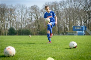 Fußball ist sein Leben: Keanu Rogmann, Stürmer bei der U15-Elf des JFV Bremerhaven, spielt ab Sommer für Werder.