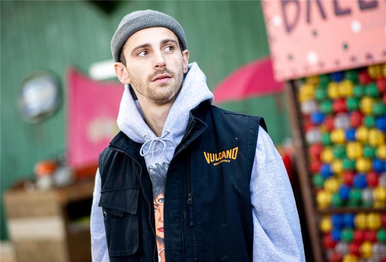 Fynn Kliemann ist zurück auf der Kliemannsland-Bühne.