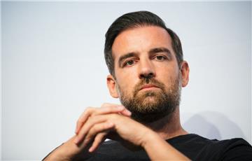Gegen Christoph Metzelder wird wegen des Verdachts der Verbreitung von Kinderpornografie ermittelt. 