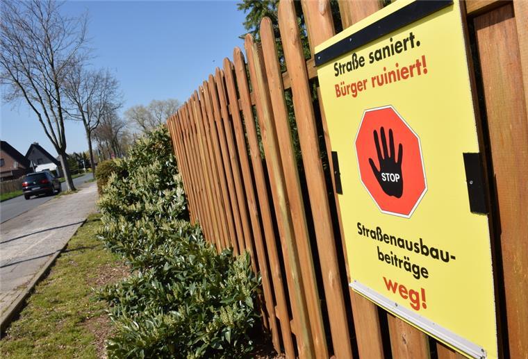Gegen die Straßenausbaubeitragssatzung gab es in Nordenham schon seit Langem Proteste. Jetzt hat der Rat die Abschaffung des umstrittenen Finanzierungsmodells beschlossen. Über eine Alternative will man sich nun Gedanken machen.