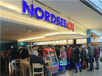 Gehören die beiden Bremerhavener Schwergewichte "Nordsee" und "Deutsche See" bald wieder zum selben Unternehmen?