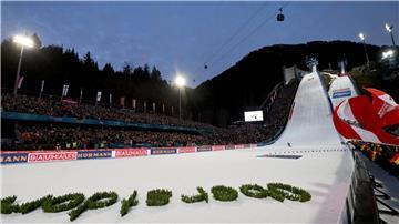 Geht es nach dem DSV, sollen 2031 in der Oberstdorfer Skisprung-Arena wieder Weltmeisterschaften stattfinden.
