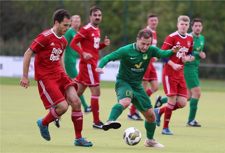 Niedersächsischer Fußball-Präsident: Ab März Training – ab April Spiele Geht es nach dem Präsidenten des Niedersächsischen Fußballverbandes, sollen Punktspiele ab April stattfinden. Das würde auch Bezirksligist TSV Abbehausen (grüne Trikots) freuen.