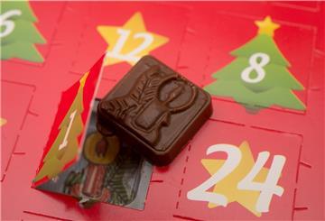 Gekauft oder selbst befüllt: Adventskalender sollen die Weihnachtszeit versüßen.