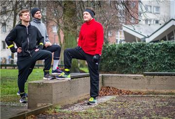 Drei Männer beim Joggen.