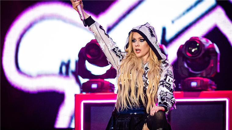 Die ewige Suche nach dem „Skaterboy“ – Avril Lavigne wird 40 Gerade erst ist eine „Greatest Hits“-Tour von Lavigne zu Ende gegangen. (Archivfoto)