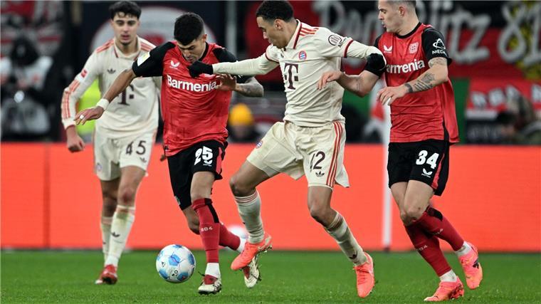 Bayer oder Bayern Gerade noch in der Bundesliga, nun in der Champions League: Bayer gegen Bayern.