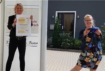 Geschäftsführerin Ulrike Michalzik (links) und Dr. Claudia Schütze, Abteilungsleiterin Klassische Volkshochschulangebote, freuen sich, dass das Kursangebot der KVHS mit einem Zusatzprogramm steht. Anmeldungen sind bereits online möglich.