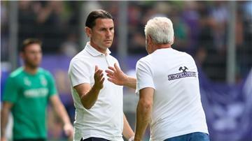 Gladbachs Trainer Gerardo Seoane hofft auf einen guten Start in die neue Bundesliga-Saison.
