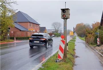 Gleich zwei stationäre „Blitzer“ in der Wesermarsch werden zum Jahresende außer Betrieb gestellt.