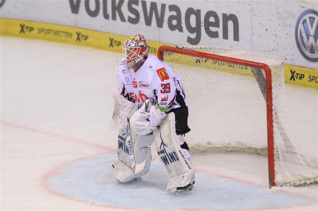 Goalie Jani Nieminen hat acht Gegentore kassiert.