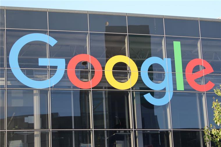 Google feiert seinen 20. Geburtstag.