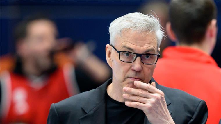 Keine Party für Herbert - MBC gewinnt Basketball-Pokal Gordon Herbert musste seinen Geburtstag ohne Pokalfinale feiern.
