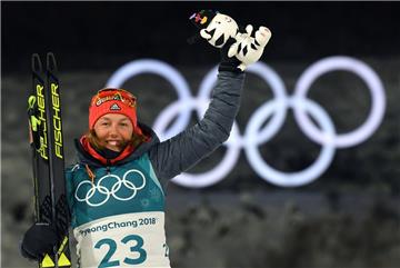 Gratulation: Laura Dahlmeier hat die erste Goldmedaille für Deutschland bei den Olympischen Spielen in Pyeongchang gewonnen. 