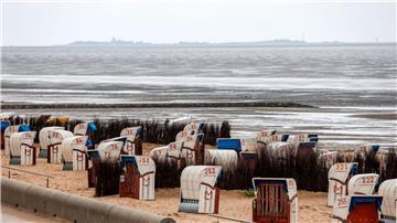 Grauer Himmel über der Nordsee ließ im Juli kaum Urlaubsstimmung aufkommen. (Archivfoto)