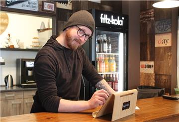 Gregor Lewicki vom Bremerhavener Restaurant Motato hofft, dass die von der Politik versprochenen Überbrückungshilfen nun schnell fließen.
