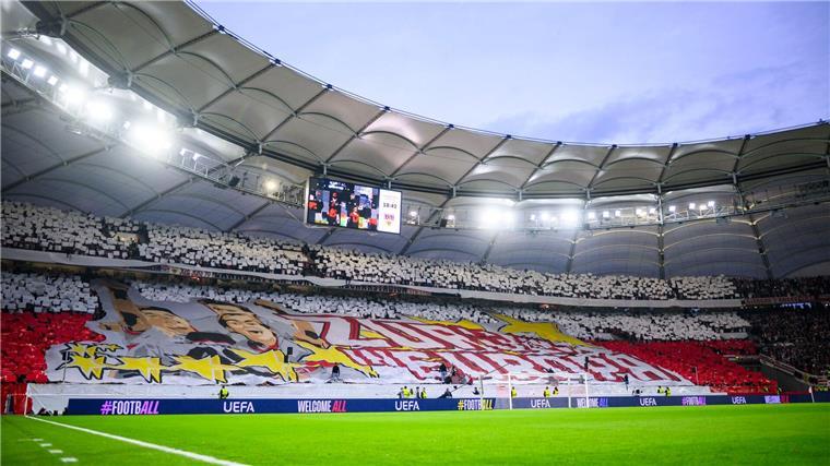 Große Kulisse: Für den VfB war es das erste Champions-League-Heimspiel seit Februar 2010.