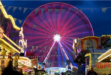 Großveranstaltungen wie Freimarkt, Schützenfeste oder Konzerte bleiben im Land Bremen und in Niedersachsen weiterhin verboten.
