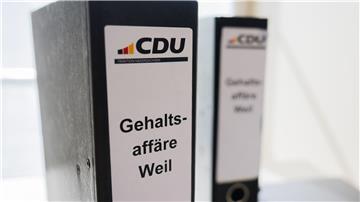 Gut sieben Monate lang hat sich ein Untersuchungsausschuss mit der Gehaltsanhebung für die Weil-Mitarbeiterin beschäftigt. (Archivbild)