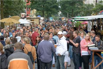 Gut was los am Sonnabend beim Straßenfest in der "Alten Bürger".