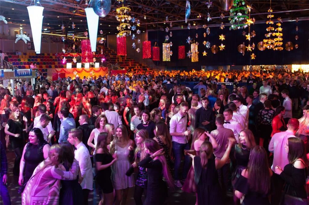 Gut was los beim Weihnachtszauber 2017 in der Bremerhavener Stadthalle. Foto: Ul...