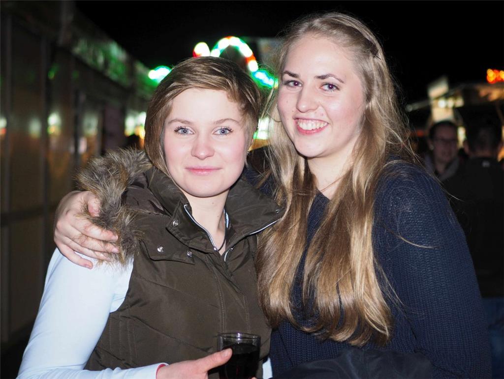 Gute Laune ist Pflicht beim Neuenwalder Herbstmarkt. Foto: Stehn