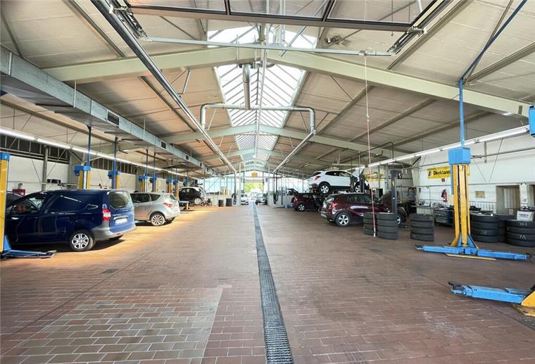 Vom Mietwagen zum Autohaus