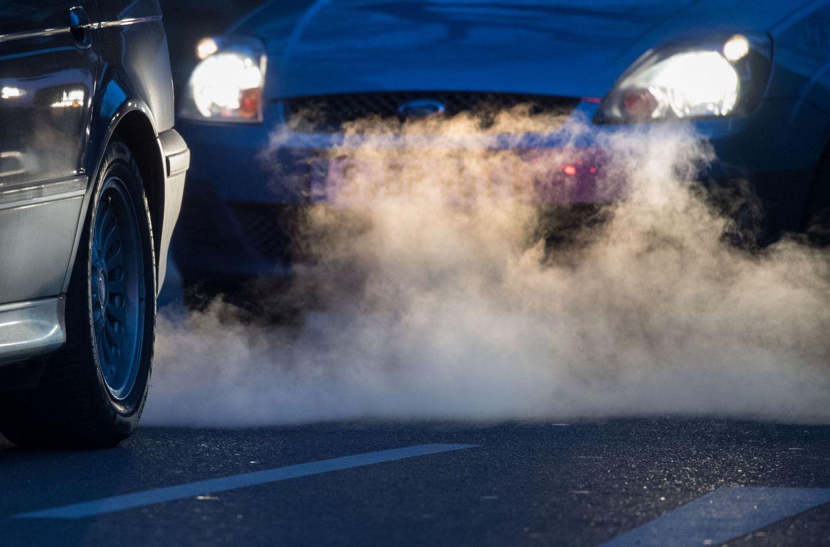 Diesel-Fahrverbot: Hamburg greift durch, Bremen hält sich zurück Hamburg sagt Diesel-Autos den Kampf an.