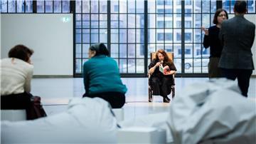 Hannah-Arendt-Lesung im Hamburger Bahnhof in Berlin nach propalästinensischem Protest abgebrochen.
