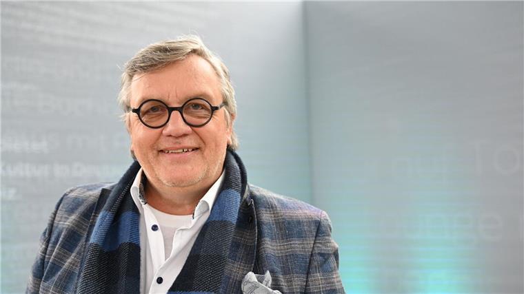 Hape Kerkeling bekommt den Ehrenpreis des Bayerischen Buchpreises verliehen. (Archivbild)