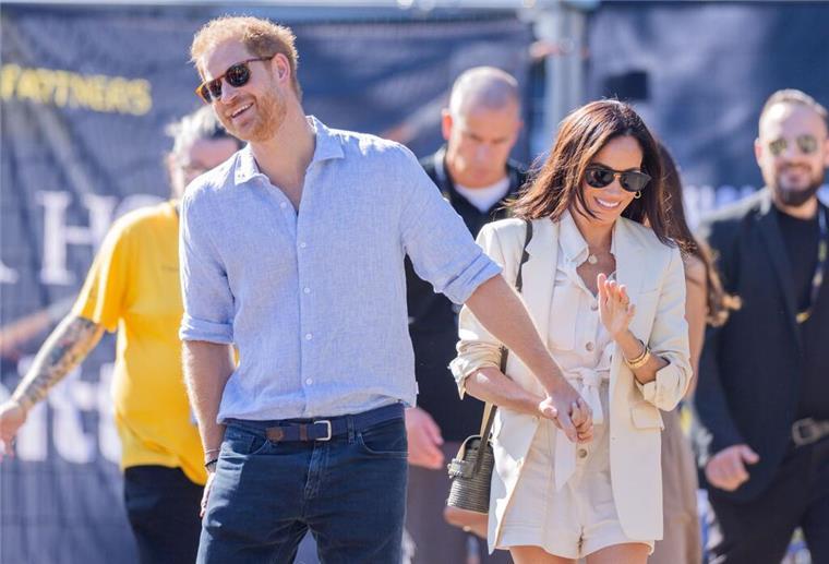 Harry und seine Frau Meghan sind derzeit in Düsseldorf. Der Prinz feiert heute seinen 39. Geburtstag.