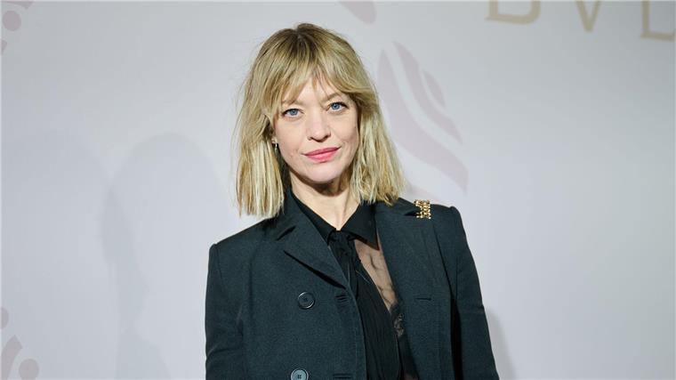 Warum sich Heike Makatsch Hauptstädte gemerkt hat Heike Makatsch hat sich speziell auf „Wer stiehlt mir die Show“ vorbereitet.