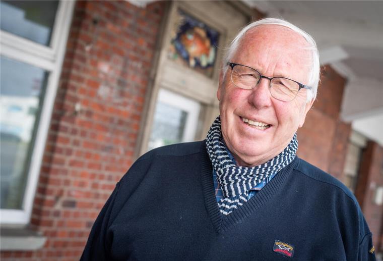 Heino Brockhage kennt den Fischereihafen.