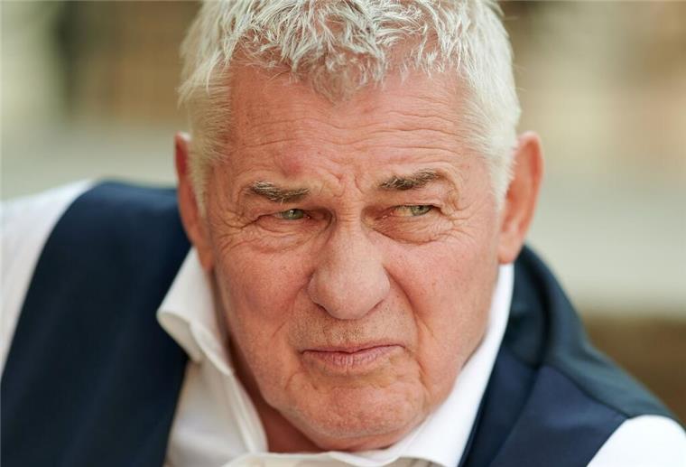 Management: Heinz Hoenig mit Herzproblem im Krankenhaus Heinz Hoenig befindet sich nach Angaben seines Managements wegen eines Herzproblems in einer Klinik.
