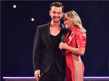Helene Fischer und Florian Silbereisen während der Sendung "Schlagerchampions - Das große Fest der Besten" im Velodrom. Heute stehen sie beim "Schlagerchampions - Das große Fest der Besten" erstmals nach ihrer Trennung wieder gemeinsam auf der Bühne.