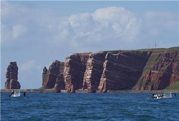 Blick auf die Felsen von Helgoland