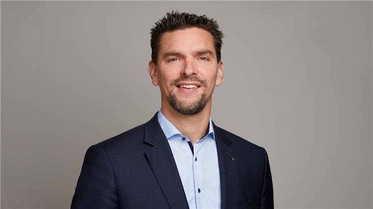 Henner Pasch hatte den Wehrdienst verweigert, heute sieht er das anders.