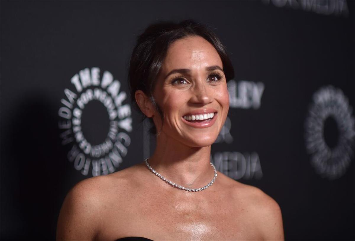Meghan: Musste als Royal immer Feinstrumpfhose tragen Herzogin Meghan trägt nicht gerne hautfarbene Feinstrumpfhosen. (Archivbild)