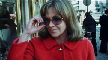 Hildegard Knef erlebte in ihrer Karriere und in ihrem Leben viele Höhen und Tiefen. Immer ließ sie daran die Öffentlichkeit teilhaben.
