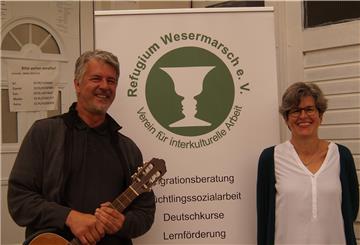 Hilfe in Coronazeiten: Thomas Schröder, Leiter der Musikschule, und Doris Ammermann, Vorsitzende des Vereins Refugium, freuen sich auf die Zusammenarbeit.