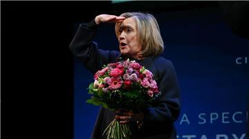 Hillary Clinton erlebte bei ihrem Auftritt in Berlin eine Störaktion.