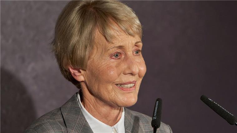 Seebacher: Politiker wie Brandt und Schmidt heute unmöglich Historikerin Brigitte Seebacher.