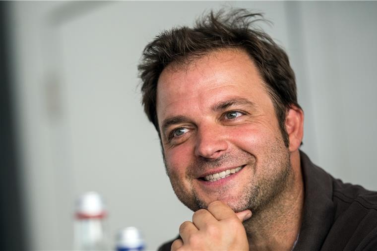 Hundeprofi Martin Rütter kommt nach Bremerhaven.