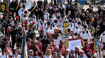 Hunderte Teilnehmer in Bergbau-Uniformen zogen durch Clausthal-Zellerfeld.