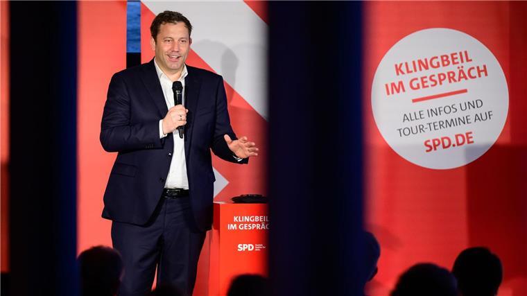 Klingbeil will Schwarzarbeit stärker bekämpfen „Ich bin für Solidarität mit dem Staat Israel, aber nicht mit der Regierung Netanjahu“, sagte Bundesfinanzminister Lars Klingbeil (SPD).