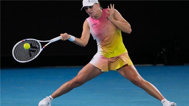 Sabalenka und Keys spielen um Titel bei Australian Open Iga Swiatek muss sich im Halbfinale mächtig strecken