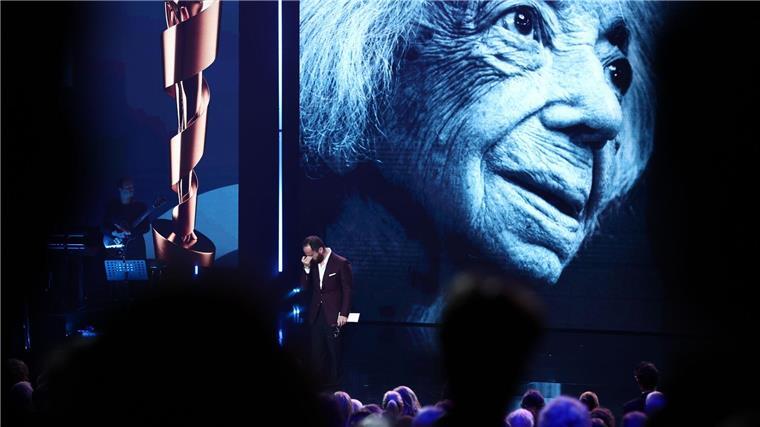 Igor Levit und viele Gäste beim Deutschen Filmpreis waren sichtlich ergriffen vom Tod Margot Friedländers. 